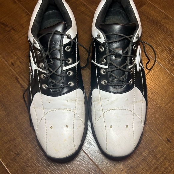 Rare vintage Oakley leather golf shoes with spikes - Picture 4 of 16